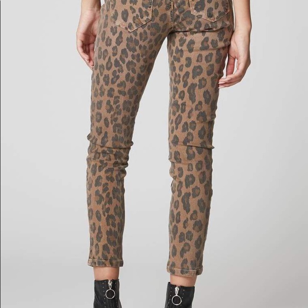 Blank NYC skinny fit leopard jeans